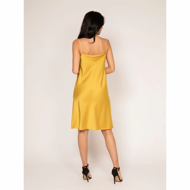 Tout neuf 🧨 Ritchie Robe Courte Satin Idalia 😍 4 Tout neuf 🧨 Ritchie Robe Courte Satin Idalia 😍 – Image 4