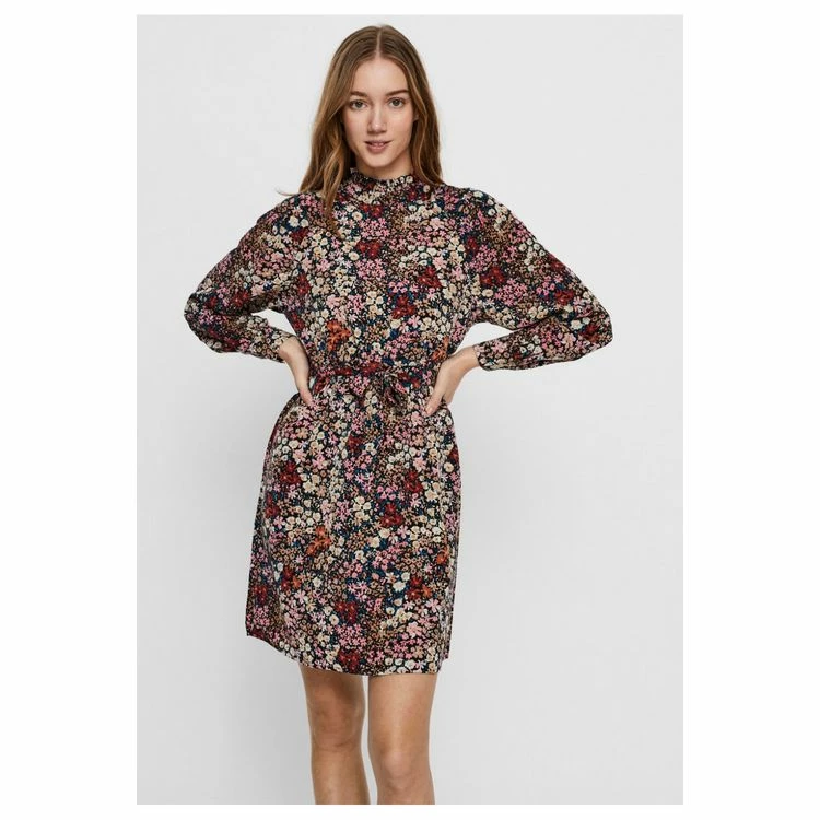 Le moins cher 👏 Vero Moda Robe Courte à Imprimé FloralFemme 🤩 1 Le moins cher 👏 Vero Moda Robe Courte à Imprimé FloralFemme 🤩